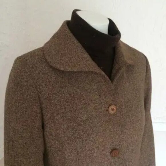 4-pc set lady's wear like new - Picture 3 of 12